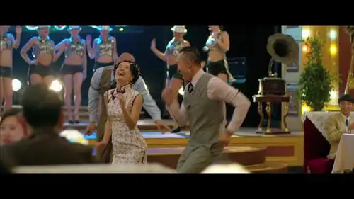 《剃刀边缘》马伊琍化身刑事科科长 亦狠亦柔战冰城