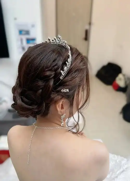 新娘法式公主发型