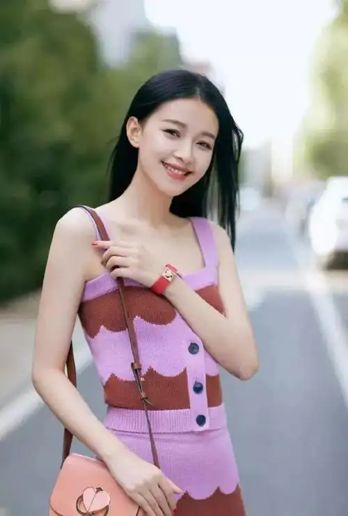 90后美女演员孙怡