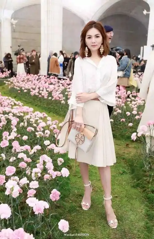 秀场直击 | 看刘诗诗看秀造型 我找到了春天的正确打开方式!