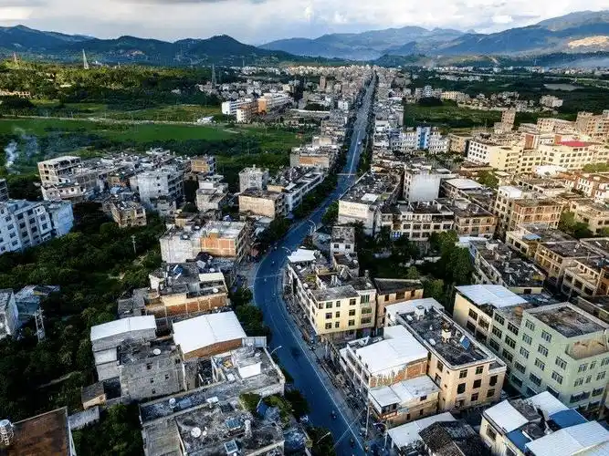 近年来,诏安县霞葛镇高水平推进"四好农村路"建设,保障基层公共服务