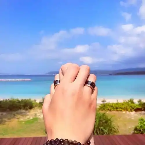 最新秀恩爱拍照姿势