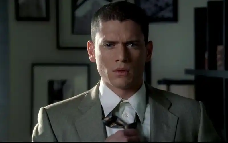 越狱踩点prisonbreak第一季