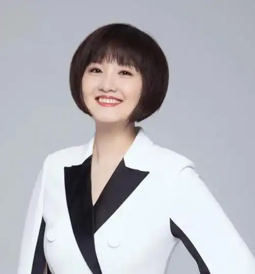 蒋小涵:7岁入行,被央视独宠,曾被误认为歌唱家蒋大为的女儿