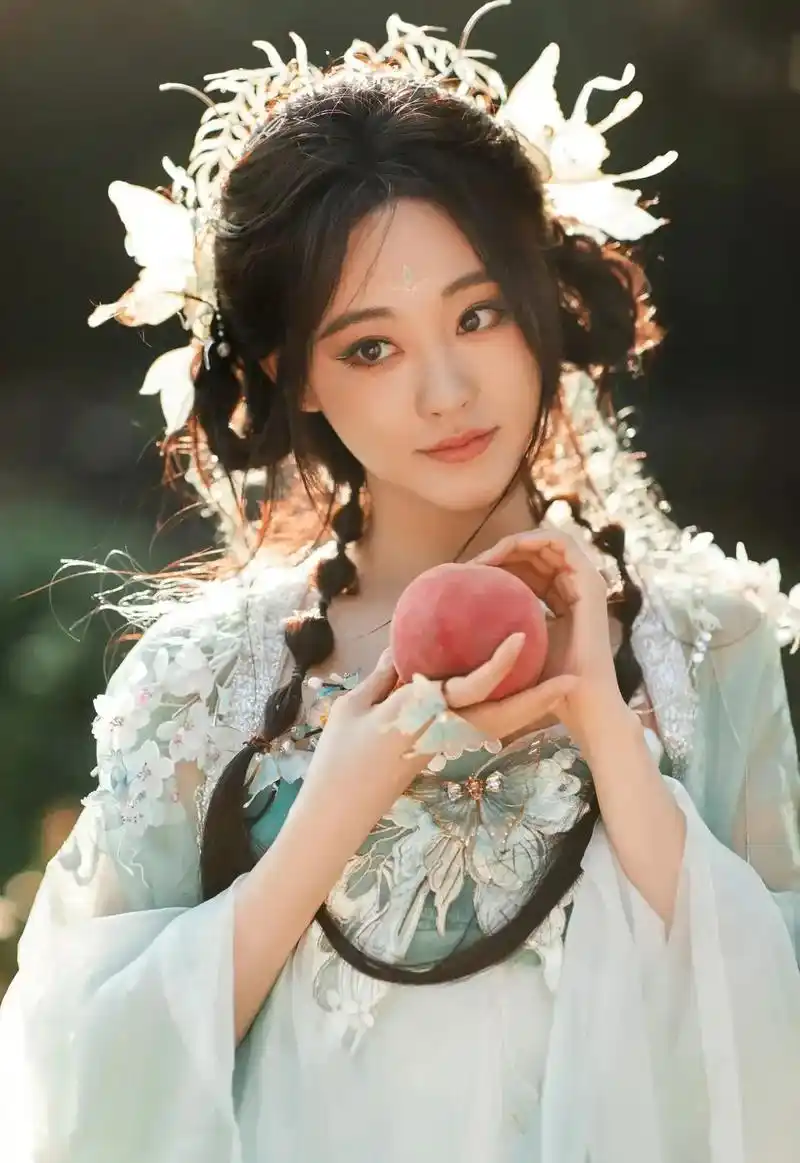 女明星#古装美人#祝绪丹 - 抖音