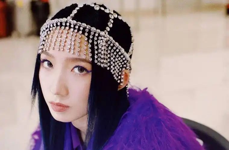 成龙推欧阳娜娜,徐帆推范丞丞?