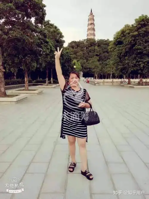 临近高考同班同学的妈妈被确诊白血病你愿意和我一起帮助她嘛