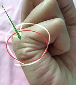 此生注定是"三婚命"天生苦命的女人手相 2