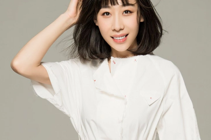 她被嘲长得太丑却一开嗓唱哭了王菲连徐峥都为她打call