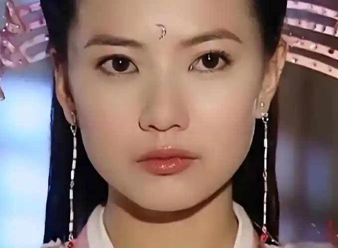 五,高圆圆之后,再无周芷若