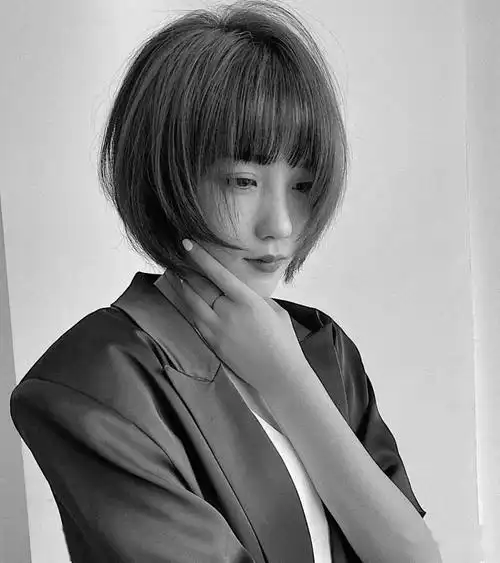 剪"百年经典短发",秋天真凉爽_发型