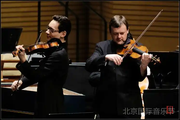 约翰·塞巴斯蒂安·巴赫著名的《d小调双小提琴协奏曲》676767