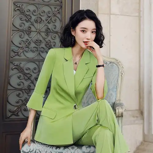 绿色西装外套女中袖春秋韩版时尚气质英伦风七分袖职业小西服套装
