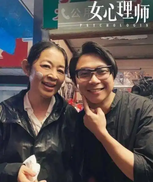 曝41岁张钧甯年底结婚,和男方渊源遭深扒,女方曾拒绝过邱泽追求|张翰