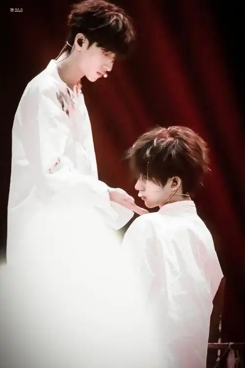 一些翔霖氛围感神图(增加幺组海晏堂含量)(缓慢更新)