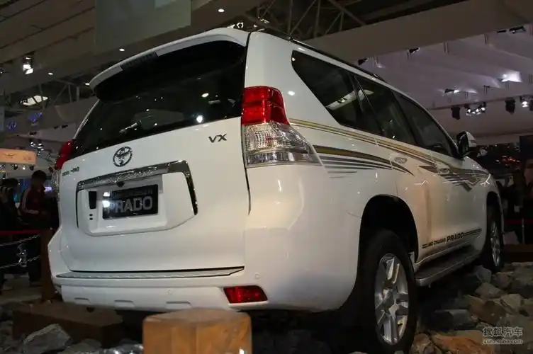 价格区间46006300万 关于普拉多丰田霸道与旧款的普拉多乃至与现今