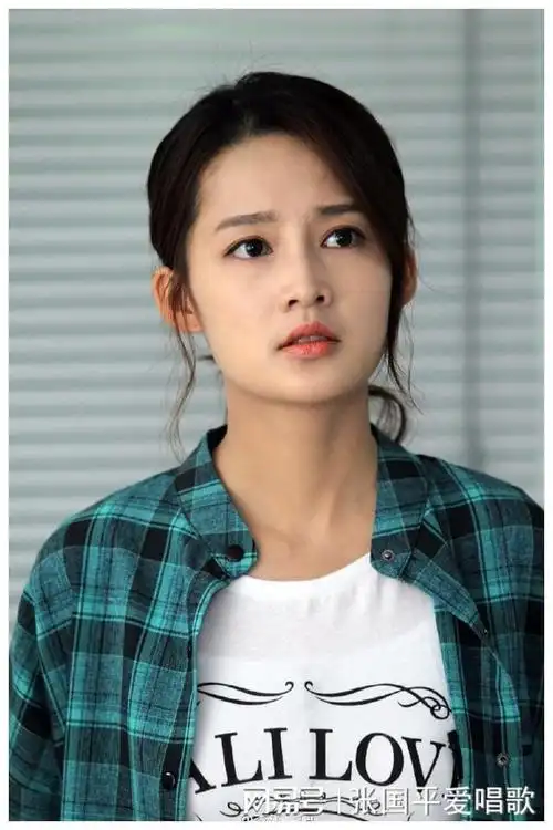 "太后的资源,丫鬟的命",怎么捧都不红的这7位,一点都不冤|景甜|李沁