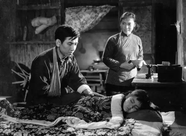 铁道游击队电视剧电影剧照抹不去的经典记忆