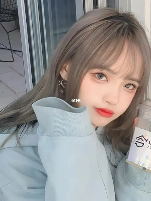 今年最流行的头发颜色显皮肤白的头发颜色显白发色头发图片适合黄黑皮