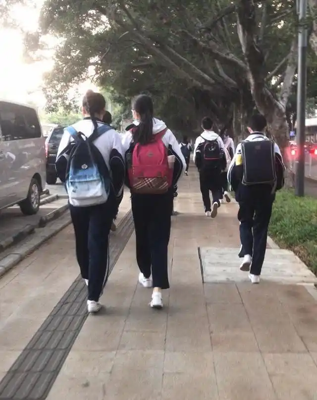 2021届学生将要参加的新中考,将在今年6月19,20日举行.