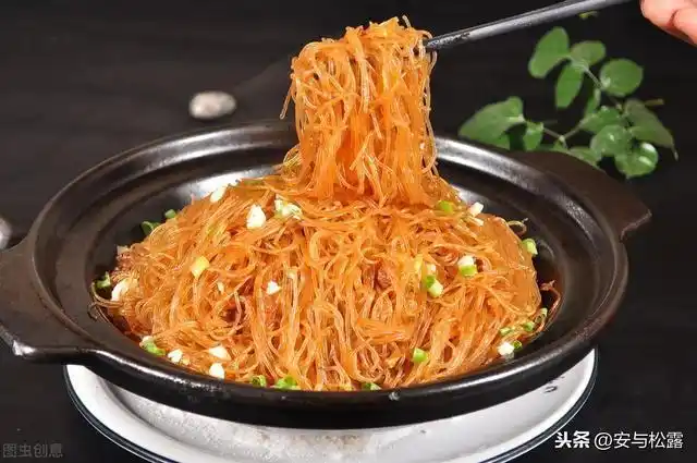 蒜蓉肉末粉丝煲家常菜版蚂蚁上树做法超简单经济实惠的美食