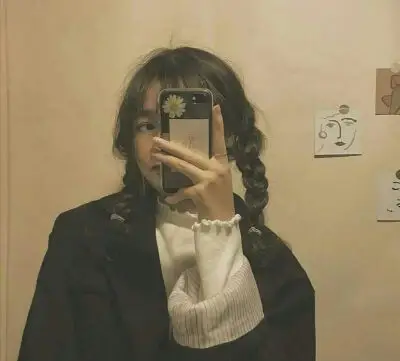 手机挡脸图片女 - 堆糖,美图壁纸兴趣社区