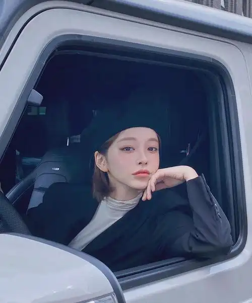 有哪些好看的姜泰莉壁纸推荐? - 知乎