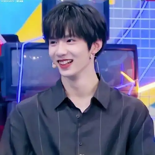 星光焦点#74小狼只是想撒娇罢了@时代少年团-刘耀文自修‖禁二改