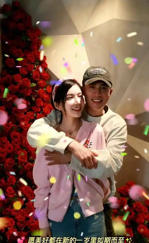 杜淳老婆王灿情人节秀恩爱,网友咒离婚,王灿回怼:你下