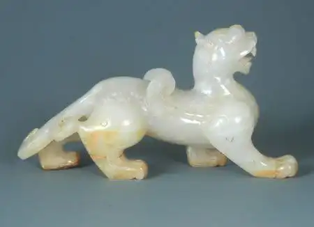 汉和田羊脂白玉辟邪