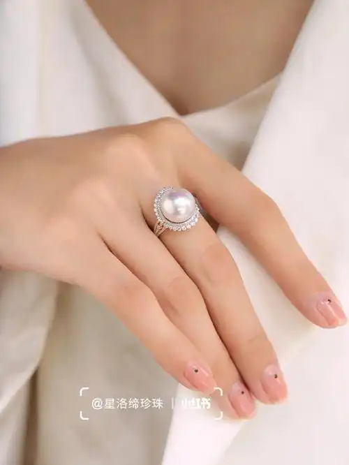 时尚精美款珍珠戒指
