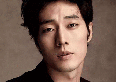 颧骨高的男明星_颧骨高的男人面相解析,男人颧骨高面相