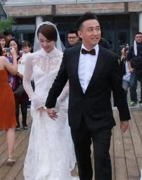 原创黄磊人设不保成爱情骗子被爆隐瞒孙莉17年曾多次求爱刘若英