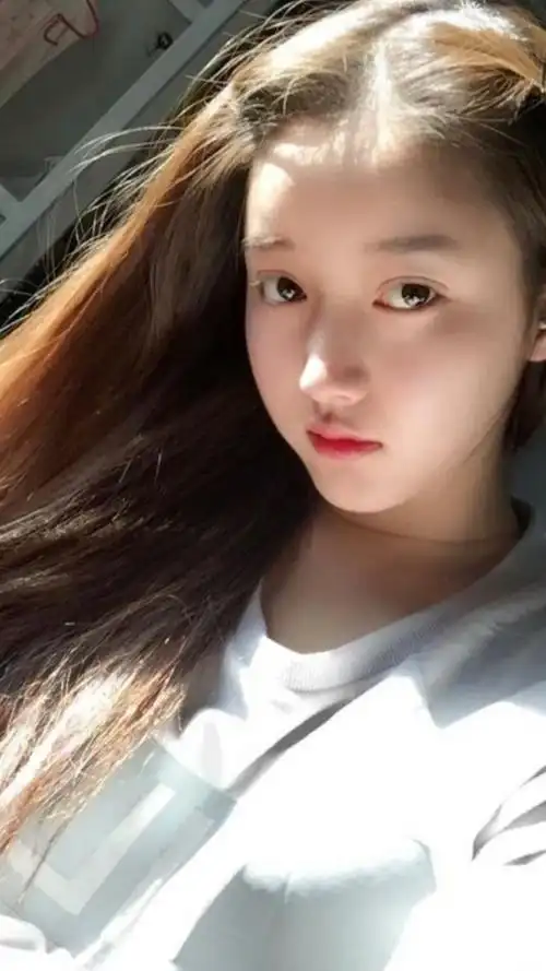 刘垚昕唯美可爱写真照,太漂亮了