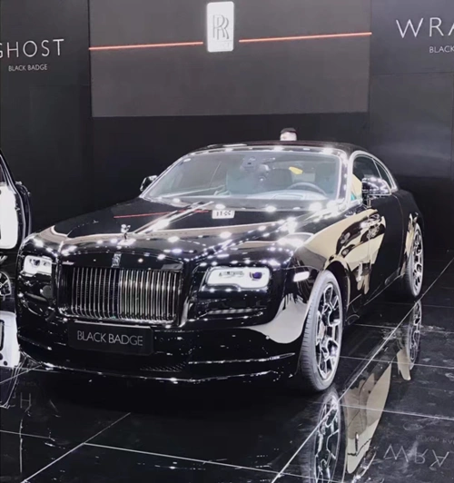 最贵超1000万?广州车展顶级豪车盘点