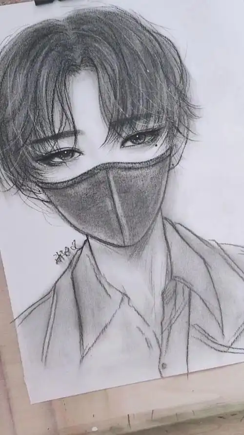 画一个戴口罩的小帅哥,我不是很喜欢他那忧郁的眼神