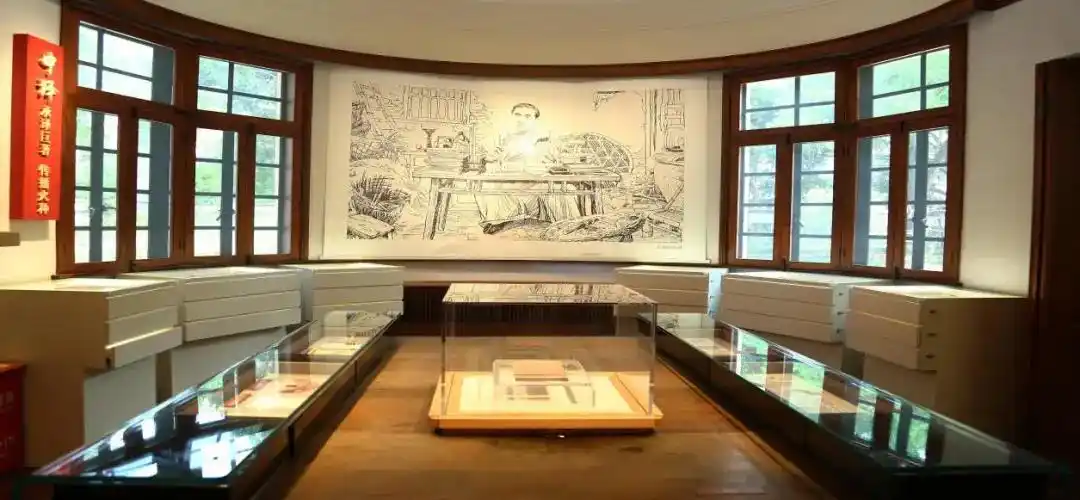 今天,让我们一起走进《共产党宣言》展示馆聆听陈望道的故事品味真理