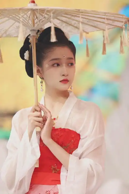 关晓彤王牌对王牌古装造型绝美