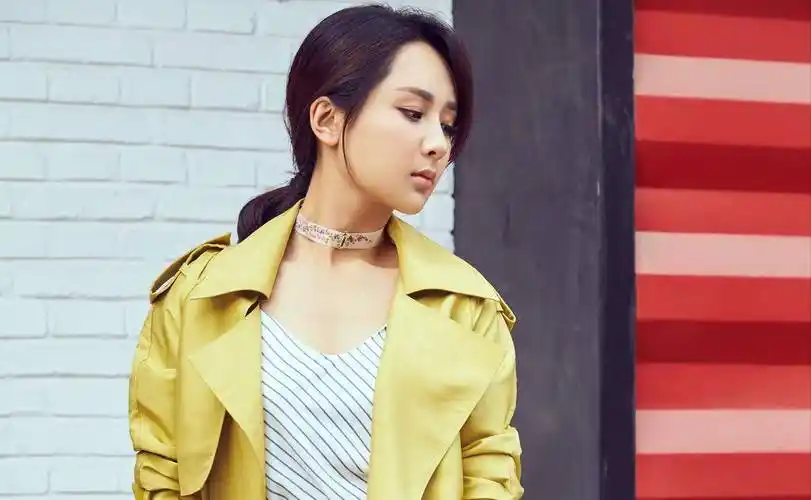 90后小花杨紫遭遇粉丝质疑称其演技下滑只想做大明星