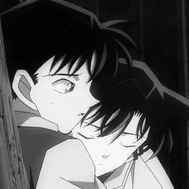 小兰和工藤新一的情侣头像