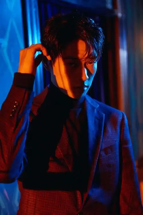 整理相册|魏大勋绅士质感时尚写真你爱了吗    @魏大勋