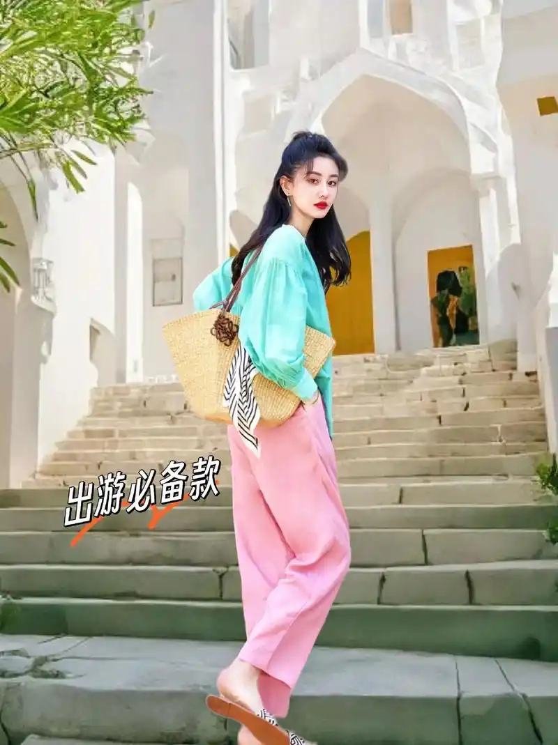 春夏出游必备新款.姐妹们一款网红炸街套装来啦! #图文伙伴 - 抖音