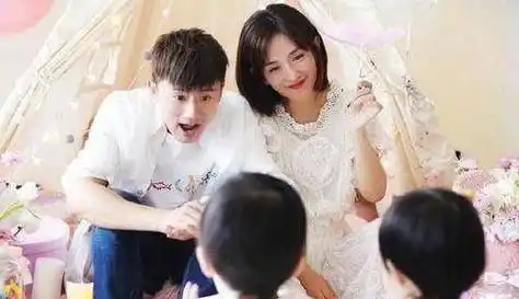 原创当妈后变温柔了谢娜和女儿之间的互动好暖心