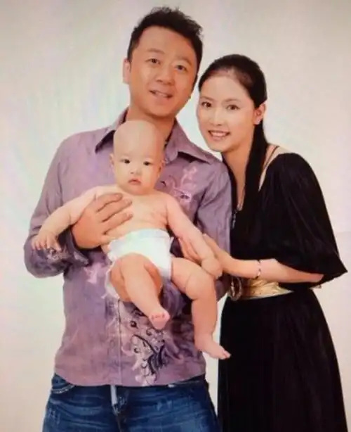 盘点2013年最招人羡慕的明星全家福网友点赞