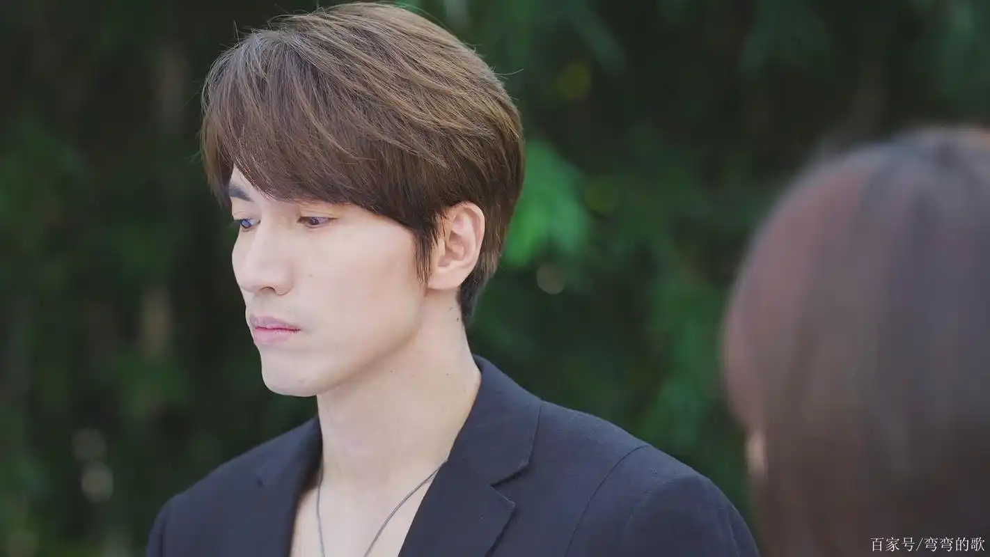 言承旭新剧《我好喜欢你》热播,傲娇设计师陆星成化身陆怼怼