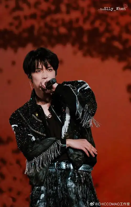 刘耀文##时代少年团##设计师毛宝宝##chiccomao##明星同款