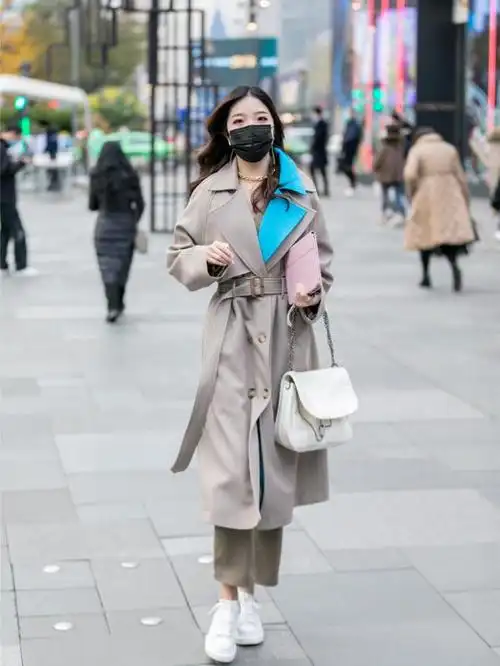 成都女生真是时髦精,瞧瞧她们的"冬季街拍",又美又飒又好看