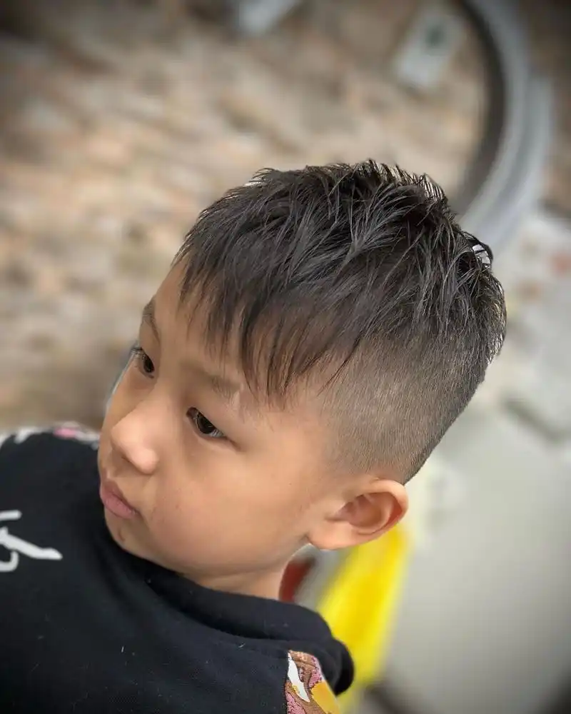 元旦小男孩发型怎么剪?看看这14款,又帅又精神