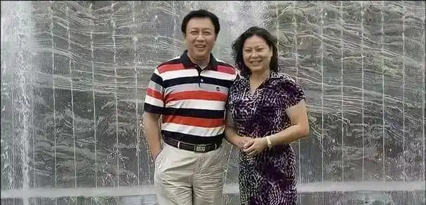 皇帝专业户唐国强从小鲜肉转型到老戏骨儿女都有晚年幸福