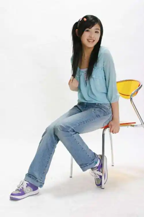 张含韵资料个人资料学历